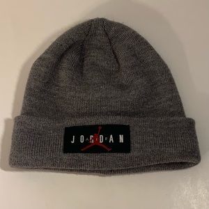 🏂 JORDAN BRAND LOGO YOUTH GREY KNIT CUFFED BEANIE TOQUE HAT 🏂